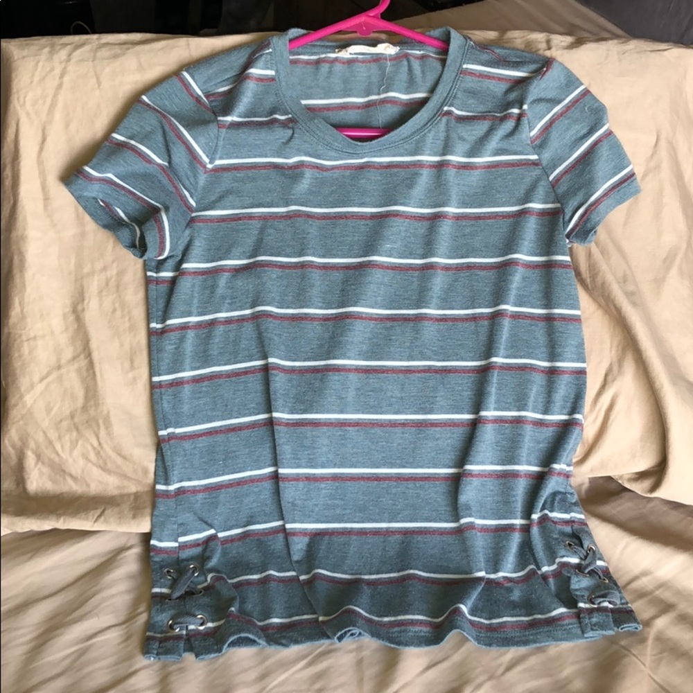 teal striped tee